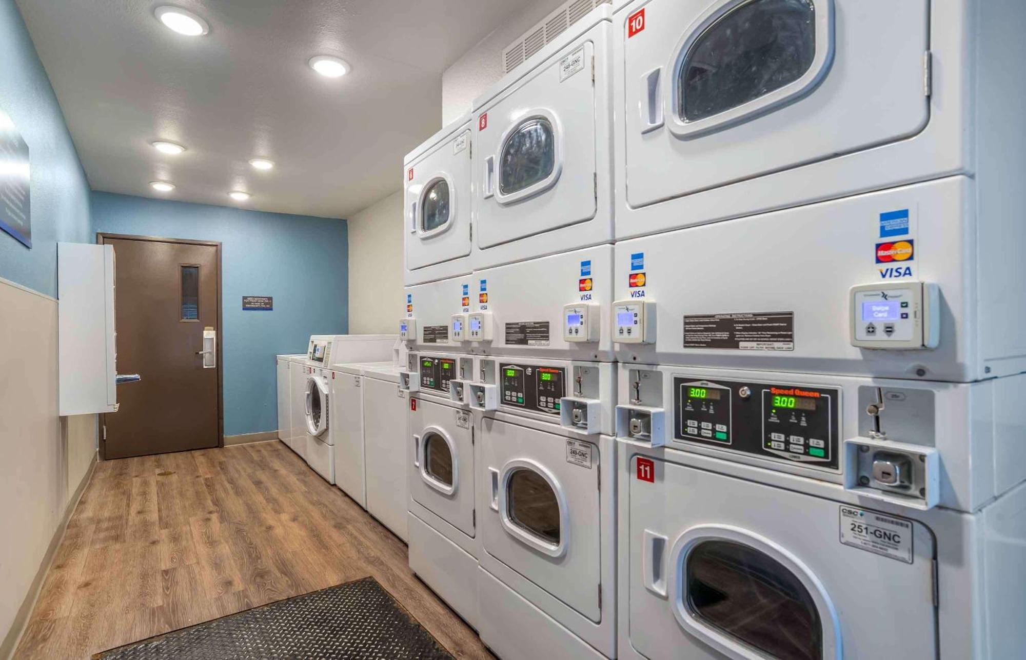 Extended Stay America Select Suites - Jackson - South Byram Bagian luar foto